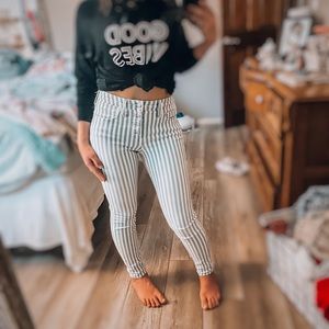 High waisted Button Up Striped jeans